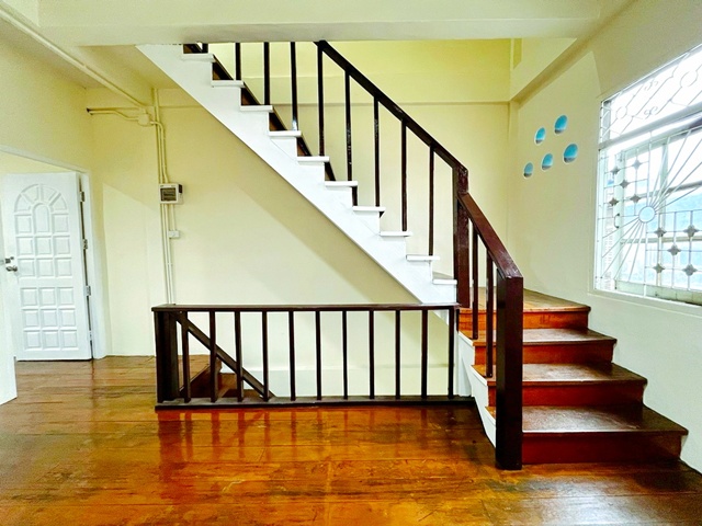 ประกาศฟรี! ซื้อ-ขาย-เช่า คอนโด บ้าน ทาวน์โฮม ที่ดิน และพื้นที่เชิงพาณิชย์ทั่วประเทศไทย ทุกทำเล ทุกงบประมาณ ไม่มีค่าใช้จ่าย ลงง่าย ขายไว เข้าถึงผู้ซื้อโดยตรง 3 317538pic2.jpg