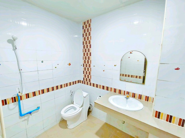 ประกาศฟรี! ซื้อ-ขาย-เช่า คอนโด บ้าน ทาวน์โฮม ที่ดิน และพื้นที่เชิงพาณิชย์ทั่วประเทศไทย ทุกทำเล ทุกงบประมาณ ไม่มีค่าใช้จ่าย ลงง่าย ขายไว เข้าถึงผู้ซื้อโดยตรง 4 317532pic3.jpg