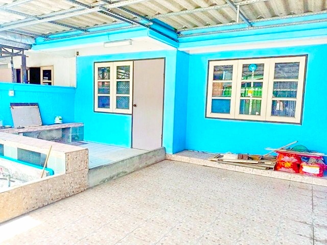 ประกาศฟรี! ซื้อ-ขาย-เช่า คอนโด บ้าน ทาวน์โฮม ที่ดิน และพื้นที่เชิงพาณิชย์ทั่วประเทศไทย ทุกทำเล ทุกงบประมาณ ไม่มีค่าใช้จ่าย ลงง่าย ขายไว เข้าถึงผู้ซื้อโดยตรง 3 317528pic2.jpg