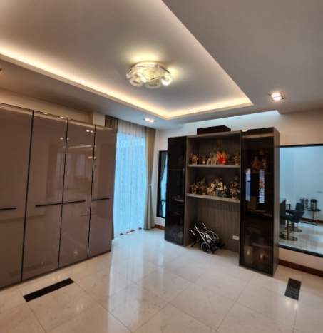 ประกาศฟรี! ซื้อ-ขาย-เช่า คอนโด บ้าน ทาวน์โฮม ที่ดิน และพื้นที่เชิงพาณิชย์ทั่วประเทศไทย ทุกทำเล ทุกงบประมาณ ไม่มีค่าใช้จ่าย ลงง่าย ขายไว เข้าถึงผู้ซื้อโดยตรง 5 273798pic4.jpg