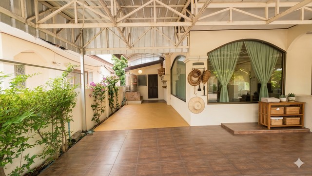 ประกาศฟรี! ซื้อ-ขาย-เช่า คอนโด บ้าน ทาวน์โฮม ที่ดิน และพื้นที่เชิงพาณิชย์ทั่วประเทศไทย ทุกทำเล ทุกงบประมาณ ไม่มีค่าใช้จ่าย ลงง่าย ขายไว เข้าถึงผู้ซื้อโดยตรง 3 259537pic2.jpg