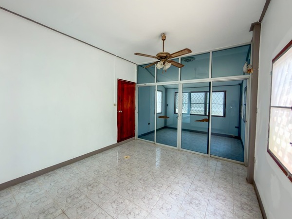 ประกาศฟรี! ซื้อ-ขาย-เช่า คอนโด บ้าน ทาวน์โฮม ที่ดิน และพื้นที่เชิงพาณิชย์ทั่วประเทศไทย ทุกทำเล ทุกงบประมาณ ไม่มีค่าใช้จ่าย ลงง่าย ขายไว เข้าถึงผู้ซื้อโดยตรง 5 519369pic4.jpg