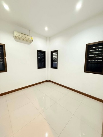 ประกาศฟรี! ซื้อ-ขาย-เช่า คอนโด บ้าน ทาวน์โฮม ที่ดิน และพื้นที่เชิงพาณิชย์ทั่วประเทศไทย ทุกทำเล ทุกงบประมาณ ไม่มีค่าใช้จ่าย ลงง่าย ขายไว เข้าถึงผู้ซื้อโดยตรง 4 259547pic3.jpg