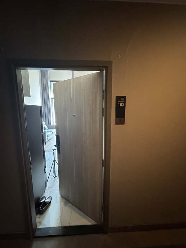 ประกาศฟรี! ซื้อ-ขาย-เช่า คอนโด บ้าน ทาวน์โฮม ที่ดิน และพื้นที่เชิงพาณิชย์ทั่วประเทศไทย ทุกทำเล ทุกงบประมาณ ไม่มีค่าใช้จ่าย ลงง่าย ขายไว เข้าถึงผู้ซื้อโดยตรง 4 519330pic3.jpg