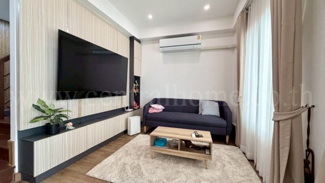 ประกาศฟรี! ซื้อ-ขาย-เช่า คอนโด บ้าน ทาวน์โฮม ที่ดิน และพื้นที่เชิงพาณิชย์ทั่วประเทศไทย ทุกทำเล ทุกงบประมาณ ไม่มีค่าใช้จ่าย ลงง่าย ขายไว เข้าถึงผู้ซื้อโดยตรง 5 252193pic4.jpg