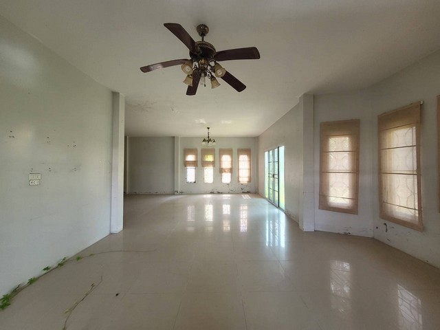 ประกาศฟรี! ซื้อ-ขาย-เช่า คอนโด บ้าน ทาวน์โฮม ที่ดิน และพื้นที่เชิงพาณิชย์ทั่วประเทศไทย ทุกทำเล ทุกงบประมาณ ไม่มีค่าใช้จ่าย ลงง่าย ขายไว เข้าถึงผู้ซื้อโดยตรง 5 258334pic4.jpg