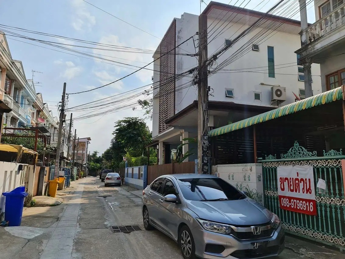 ประกาศฟรี! ซื้อ-ขาย-เช่า คอนโด บ้าน ทาวน์โฮม ที่ดิน และพื้นที่เชิงพาณิชย์ทั่วประเทศไทย ทุกทำเล ทุกงบประมาณ ไม่มีค่าใช้จ่าย ลงง่าย ขายไว เข้าถึงผู้ซื้อโดยตรง 4 257234pic3.jpg