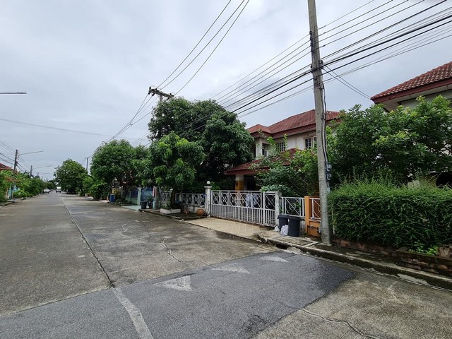 ประกาศฟรี! ซื้อ-ขาย-เช่า คอนโด บ้าน ทาวน์โฮม ที่ดิน และพื้นที่เชิงพาณิชย์ทั่วประเทศไทย ทุกทำเล ทุกงบประมาณ ไม่มีค่าใช้จ่าย ลงง่าย ขายไว เข้าถึงผู้ซื้อโดยตรง 5 258141pic4.jpg