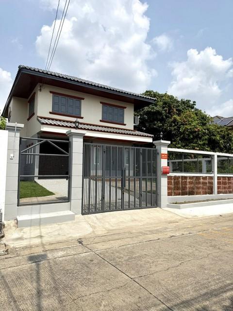 ประกาศฟรี! ซื้อ-ขาย-เช่า คอนโด บ้าน ทาวน์โฮม ที่ดิน และพื้นที่เชิงพาณิชย์ทั่วประเทศไทย ทุกทำเล ทุกงบประมาณ ไม่มีค่าใช้จ่าย ลงง่าย ขายไว เข้าถึงผู้ซื้อโดยตรง 2 519417pic1.jpg