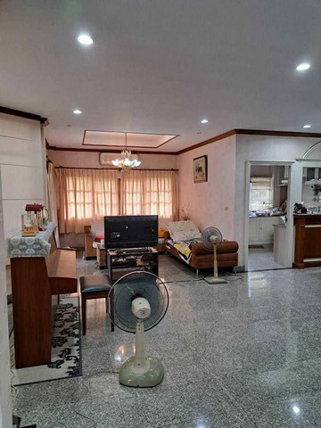 ประกาศฟรี! ซื้อ-ขาย-เช่า คอนโด บ้าน ทาวน์โฮม ที่ดิน และพื้นที่เชิงพาณิชย์ทั่วประเทศไทย ทุกทำเล ทุกงบประมาณ ไม่มีค่าใช้จ่าย ลงง่าย ขายไว เข้าถึงผู้ซื้อโดยตรง 4 519442pic3.jpg