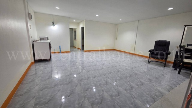 ประกาศฟรี! ซื้อ-ขาย-เช่า คอนโด บ้าน ทาวน์โฮม ที่ดิน และพื้นที่เชิงพาณิชย์ทั่วประเทศไทย ทุกทำเล ทุกงบประมาณ ไม่มีค่าใช้จ่าย ลงง่าย ขายไว เข้าถึงผู้ซื้อโดยตรง 5 294408pic4.jpg