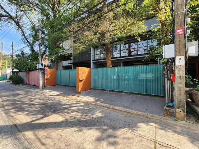 ประกาศฟรี! ซื้อ-ขาย-เช่า คอนโด บ้าน ทาวน์โฮม ที่ดิน และพื้นที่เชิงพาณิชย์ทั่วประเทศไทย ทุกทำเล ทุกงบประมาณ ไม่มีค่าใช้จ่าย ลงง่าย ขายไว เข้าถึงผู้ซื้อโดยตรง 2 516375pic1.jpg