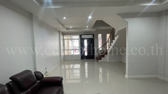 ประกาศฟรี! ซื้อ-ขาย-เช่า คอนโด บ้าน ทาวน์โฮม ที่ดิน และพื้นที่เชิงพาณิชย์ทั่วประเทศไทย ทุกทำเล ทุกงบประมาณ ไม่มีค่าใช้จ่าย ลงง่าย ขายไว เข้าถึงผู้ซื้อโดยตรง 5 259653pic4.jpg