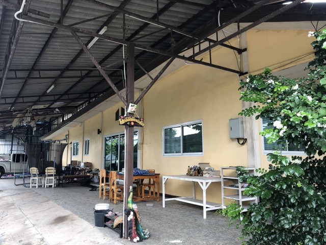 ประกาศฟรี! ซื้อ-ขาย-เช่า คอนโด บ้าน ทาวน์โฮม ที่ดิน และพื้นที่เชิงพาณิชย์ทั่วประเทศไทย ทุกทำเล ทุกงบประมาณ ไม่มีค่าใช้จ่าย ลงง่าย ขายไว เข้าถึงผู้ซื้อโดยตรง 2 317781pic1.jpg