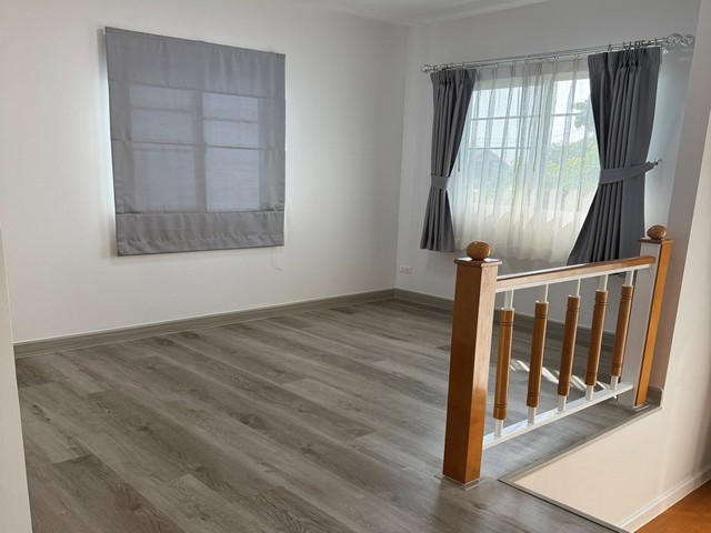 ประกาศฟรี! ซื้อ-ขาย-เช่า คอนโด บ้าน ทาวน์โฮม ที่ดิน และพื้นที่เชิงพาณิชย์ทั่วประเทศไทย ทุกทำเล ทุกงบประมาณ ไม่มีค่าใช้จ่าย ลงง่าย ขายไว เข้าถึงผู้ซื้อโดยตรง 5 516343pic4.jpg