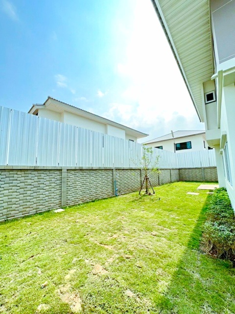 ประกาศฟรี! ซื้อ-ขาย-เช่า คอนโด บ้าน ทาวน์โฮม ที่ดิน และพื้นที่เชิงพาณิชย์ทั่วประเทศไทย ทุกทำเล ทุกงบประมาณ ไม่มีค่าใช้จ่าย ลงง่าย ขายไว เข้าถึงผู้ซื้อโดยตรง 3 259573pic2.jpg