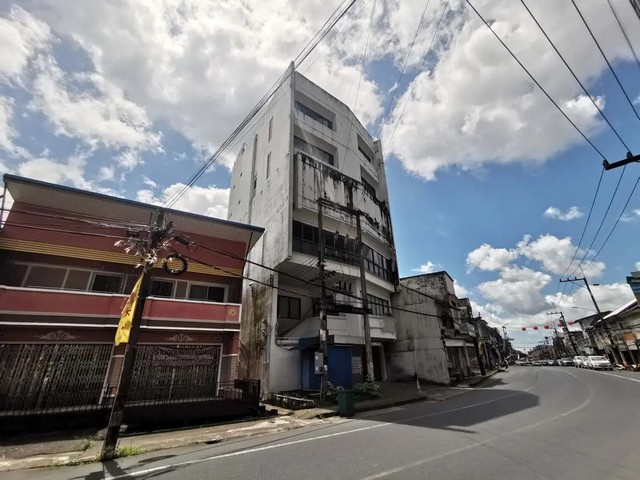 ประกาศฟรี! ซื้อ-ขาย-เช่า คอนโด บ้าน ทาวน์โฮม ที่ดิน และพื้นที่เชิงพาณิชย์ทั่วประเทศไทย ทุกทำเล ทุกงบประมาณ ไม่มีค่าใช้จ่าย ลงง่าย ขายไว เข้าถึงผู้ซื้อโดยตรง 4 258262pic3.jpg