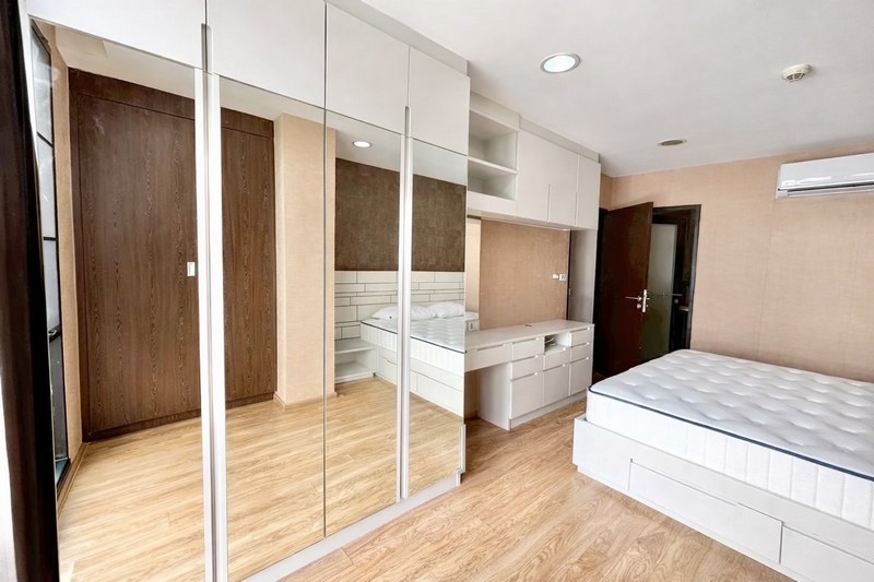 ประกาศฟรี! ซื้อ-ขาย-เช่า คอนโด บ้าน ทาวน์โฮม ที่ดิน และพื้นที่เชิงพาณิชย์ทั่วประเทศไทย ทุกทำเล ทุกงบประมาณ ไม่มีค่าใช้จ่าย ลงง่าย ขายไว เข้าถึงผู้ซื้อโดยตรง 4 317302pic3.jpg