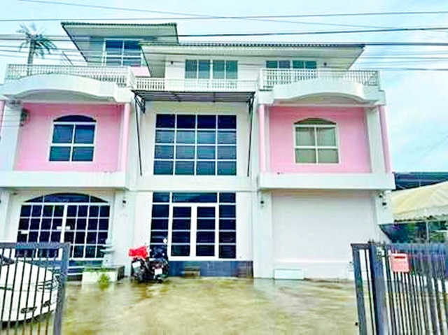 ประกาศฟรี! ซื้อ-ขาย-เช่า คอนโด บ้าน ทาวน์โฮม ที่ดิน และพื้นที่เชิงพาณิชย์ทั่วประเทศไทย ทุกทำเล ทุกงบประมาณ ไม่มีค่าใช้จ่าย ลงง่าย ขายไว เข้าถึงผู้ซื้อโดยตรง 2 317748pic1.jpg