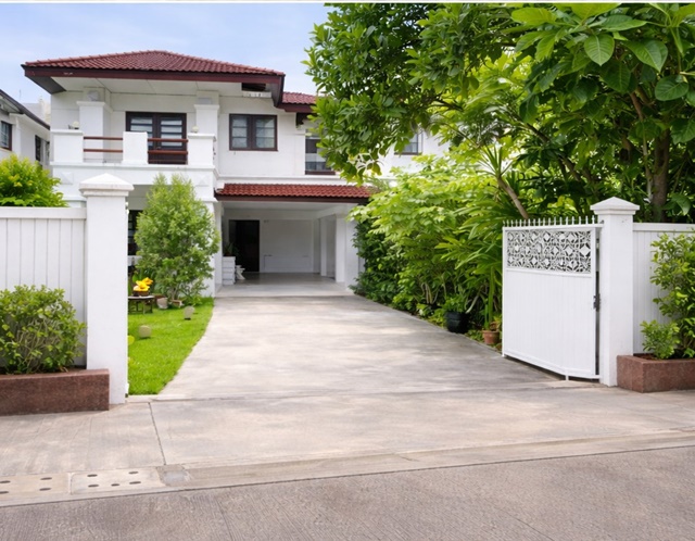 ประกาศฟรี! ซื้อ-ขาย-เช่า คอนโด บ้าน ทาวน์โฮม ที่ดิน และพื้นที่เชิงพาณิชย์ทั่วประเทศไทย ทุกทำเล ทุกงบประมาณ ไม่มีค่าใช้จ่าย ลงง่าย ขายไว เข้าถึงผู้ซื้อโดยตรง 2 317735pic1.jpg