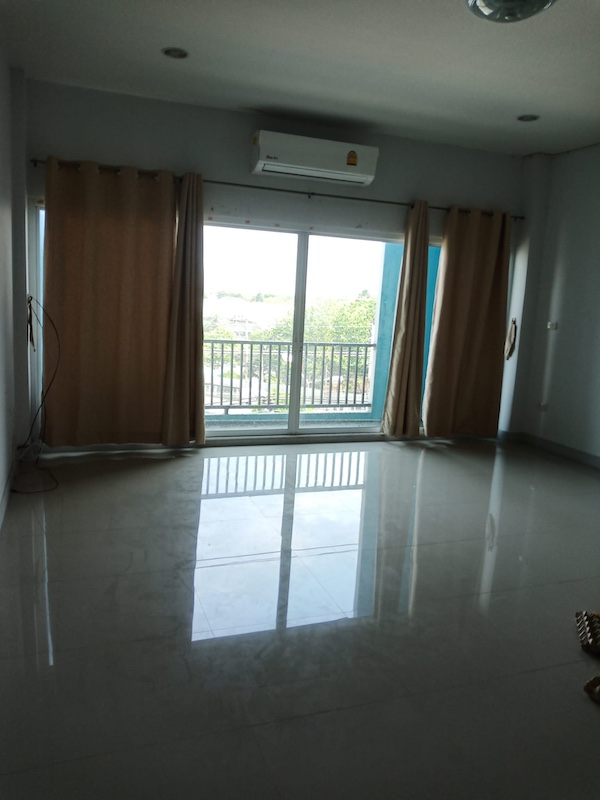 ประกาศฟรี! ซื้อ-ขาย-เช่า คอนโด บ้าน ทาวน์โฮม ที่ดิน และพื้นที่เชิงพาณิชย์ทั่วประเทศไทย ทุกทำเล ทุกงบประมาณ ไม่มีค่าใช้จ่าย ลงง่าย ขายไว เข้าถึงผู้ซื้อโดยตรง 5 268251pic4.jpg