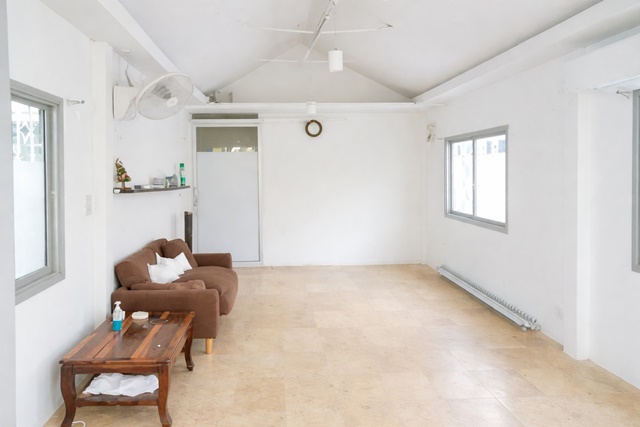 ประกาศฟรี! ซื้อ-ขาย-เช่า คอนโด บ้าน ทาวน์โฮม ที่ดิน และพื้นที่เชิงพาณิชย์ทั่วประเทศไทย ทุกทำเล ทุกงบประมาณ ไม่มีค่าใช้จ่าย ลงง่าย ขายไว เข้าถึงผู้ซื้อโดยตรง 4 317686pic3.jpg