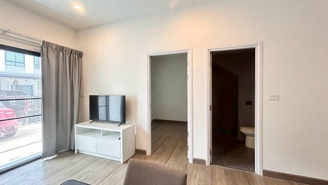 ประกาศฟรี! ซื้อ-ขาย-เช่า คอนโด บ้าน ทาวน์โฮม ที่ดิน และพื้นที่เชิงพาณิชย์ทั่วประเทศไทย ทุกทำเล ทุกงบประมาณ ไม่มีค่าใช้จ่าย ลงง่าย ขายไว เข้าถึงผู้ซื้อโดยตรง 4 317836pic3.jpg