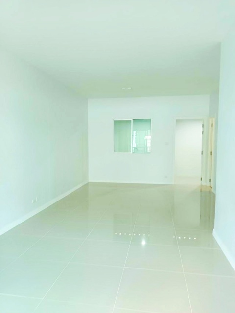 ประกาศฟรี! ซื้อ-ขาย-เช่า คอนโด บ้าน ทาวน์โฮม ที่ดิน และพื้นที่เชิงพาณิชย์ทั่วประเทศไทย ทุกทำเล ทุกงบประมาณ ไม่มีค่าใช้จ่าย ลงง่าย ขายไว เข้าถึงผู้ซื้อโดยตรง 3 259687pic2.jpg