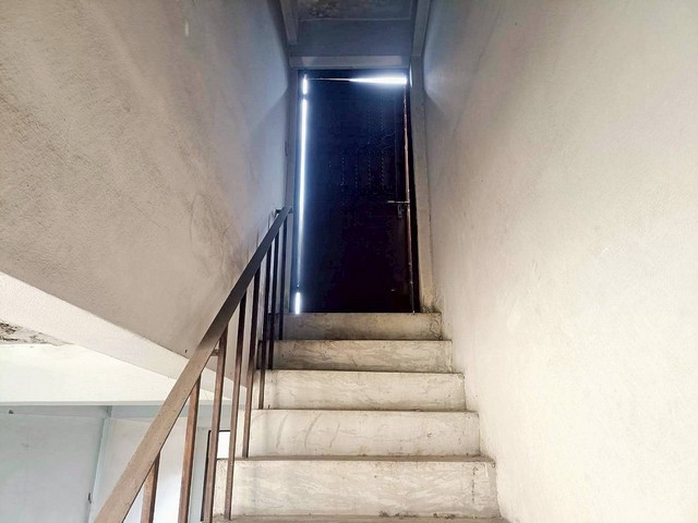 ประกาศฟรี! ซื้อ-ขาย-เช่า คอนโด บ้าน ทาวน์โฮม ที่ดิน และพื้นที่เชิงพาณิชย์ทั่วประเทศไทย ทุกทำเล ทุกงบประมาณ ไม่มีค่าใช้จ่าย ลงง่าย ขายไว เข้าถึงผู้ซื้อโดยตรง 5 259746pic4.jpg