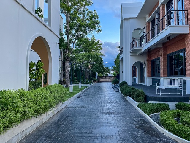 ประกาศฟรี! ซื้อ-ขาย-เช่า คอนโด บ้าน ทาวน์โฮม ที่ดิน และพื้นที่เชิงพาณิชย์ทั่วประเทศไทย ทุกทำเล ทุกงบประมาณ ไม่มีค่าใช้จ่าย ลงง่าย ขายไว เข้าถึงผู้ซื้อโดยตรง 5 273996pic4.jpg