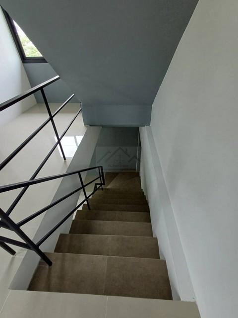 ประกาศฟรี! ซื้อ-ขาย-เช่า คอนโด บ้าน ทาวน์โฮม ที่ดิน และพื้นที่เชิงพาณิชย์ทั่วประเทศไทย ทุกทำเล ทุกงบประมาณ ไม่มีค่าใช้จ่าย ลงง่าย ขายไว เข้าถึงผู้ซื้อโดยตรง 5 519565pic4.jpg