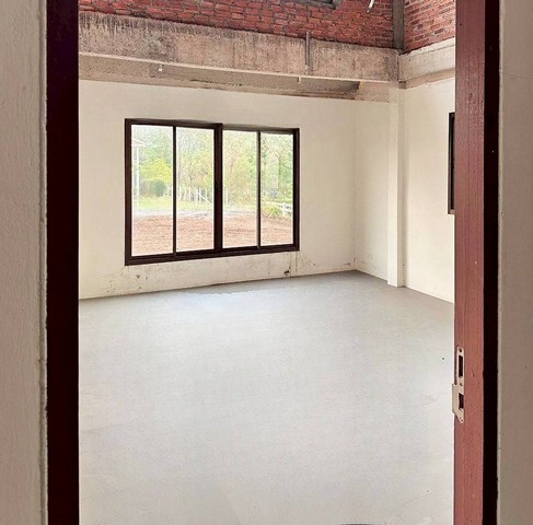 ประกาศฟรี! ซื้อ-ขาย-เช่า คอนโด บ้าน ทาวน์โฮม ที่ดิน และพื้นที่เชิงพาณิชย์ทั่วประเทศไทย ทุกทำเล ทุกงบประมาณ ไม่มีค่าใช้จ่าย ลงง่าย ขายไว เข้าถึงผู้ซื้อโดยตรง 3 317881pic2.jpg