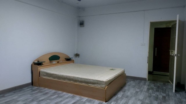 ประกาศฟรี! ซื้อ-ขาย-เช่า คอนโด บ้าน ทาวน์โฮม ที่ดิน และพื้นที่เชิงพาณิชย์ทั่วประเทศไทย ทุกทำเล ทุกงบประมาณ ไม่มีค่าใช้จ่าย ลงง่าย ขายไว เข้าถึงผู้ซื้อโดยตรง 3 259780pic2.jpg