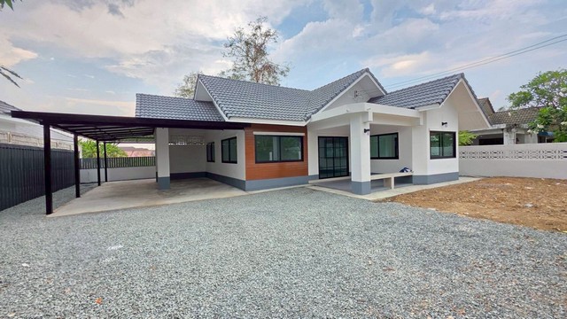 ประกาศฟรี! ซื้อ-ขาย-เช่า คอนโด บ้าน ทาวน์โฮม ที่ดิน และพื้นที่เชิงพาณิชย์ทั่วประเทศไทย ทุกทำเล ทุกงบประมาณ ไม่มีค่าใช้จ่าย ลงง่าย ขายไว เข้าถึงผู้ซื้อโดยตรง 2 259788pic1.jpg