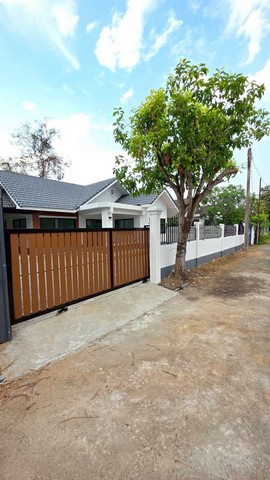 ประกาศฟรี! ซื้อ-ขาย-เช่า คอนโด บ้าน ทาวน์โฮม ที่ดิน และพื้นที่เชิงพาณิชย์ทั่วประเทศไทย ทุกทำเล ทุกงบประมาณ ไม่มีค่าใช้จ่าย ลงง่าย ขายไว เข้าถึงผู้ซื้อโดยตรง 3 259788pic2.jpg