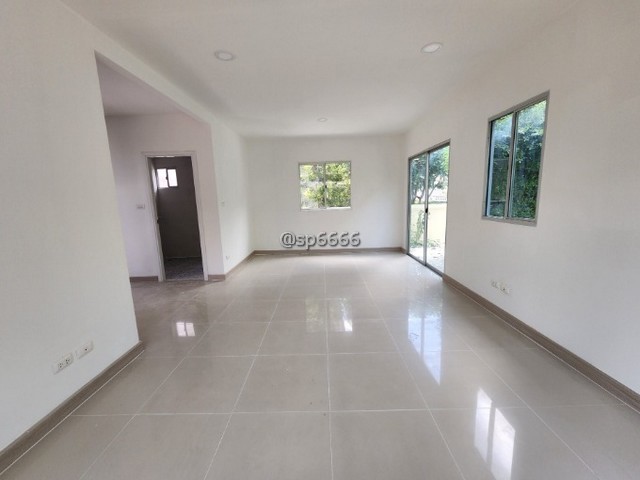 ประกาศฟรี! ซื้อ-ขาย-เช่า คอนโด บ้าน ทาวน์โฮม ที่ดิน และพื้นที่เชิงพาณิชย์ทั่วประเทศไทย ทุกทำเล ทุกงบประมาณ ไม่มีค่าใช้จ่าย ลงง่าย ขายไว เข้าถึงผู้ซื้อโดยตรง 5 263587pic4.jpg