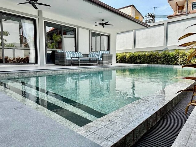 ประกาศฟรี! ซื้อ-ขาย-เช่า คอนโด บ้าน ทาวน์โฮม ที่ดิน และพื้นที่เชิงพาณิชย์ทั่วประเทศไทย ทุกทำเล ทุกงบประมาณ ไม่มีค่าใช้จ่าย ลงง่าย ขายไว เข้าถึงผู้ซื้อโดยตรง 3 301450pic2.jpg