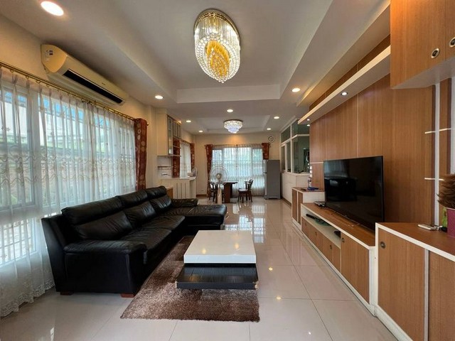 ประกาศฟรี! ซื้อ-ขาย-เช่า คอนโด บ้าน ทาวน์โฮม ที่ดิน และพื้นที่เชิงพาณิชย์ทั่วประเทศไทย ทุกทำเล ทุกงบประมาณ ไม่มีค่าใช้จ่าย ลงง่าย ขายไว เข้าถึงผู้ซื้อโดยตรง 3 301358pic2.jpg