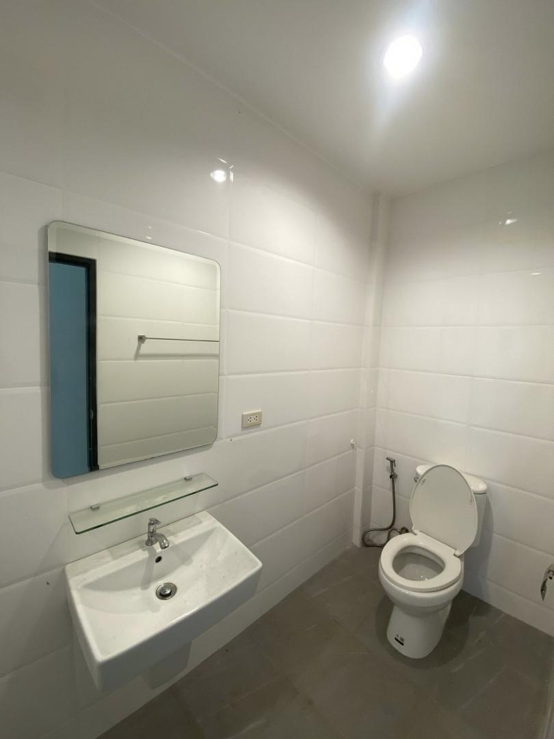 ประกาศฟรี! ซื้อ-ขาย-เช่า คอนโด บ้าน ทาวน์โฮม ที่ดิน และพื้นที่เชิงพาณิชย์ทั่วประเทศไทย ทุกทำเล ทุกงบประมาณ ไม่มีค่าใช้จ่าย ลงง่าย ขายไว เข้าถึงผู้ซื้อโดยตรง 5 519562pic4.jpg