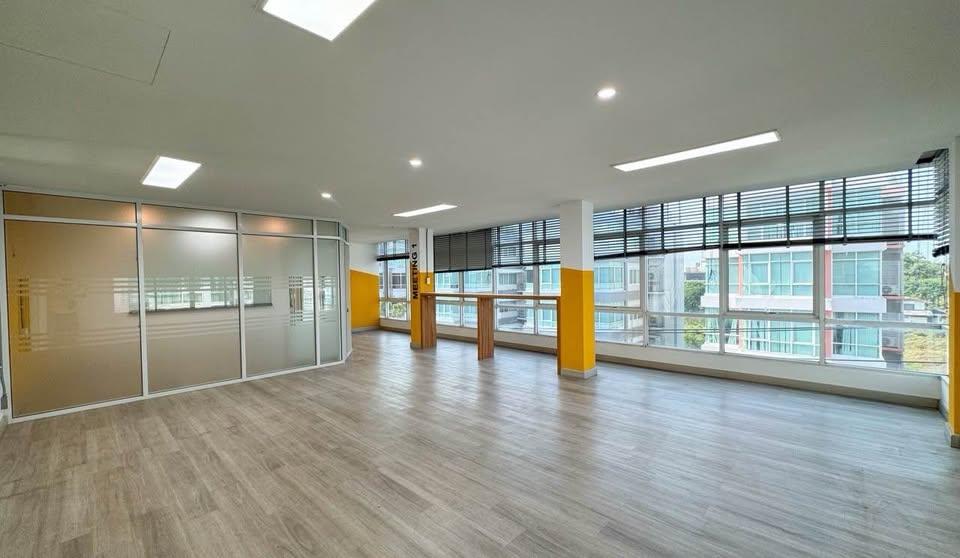 ประกาศฟรี! ซื้อ-ขาย-เช่า คอนโด บ้าน ทาวน์โฮม ที่ดิน และพื้นที่เชิงพาณิชย์ทั่วประเทศไทย ทุกทำเล ทุกงบประมาณ ไม่มีค่าใช้จ่าย ลงง่าย ขายไว เข้าถึงผู้ซื้อโดยตรง 3 519541pic2.jpg