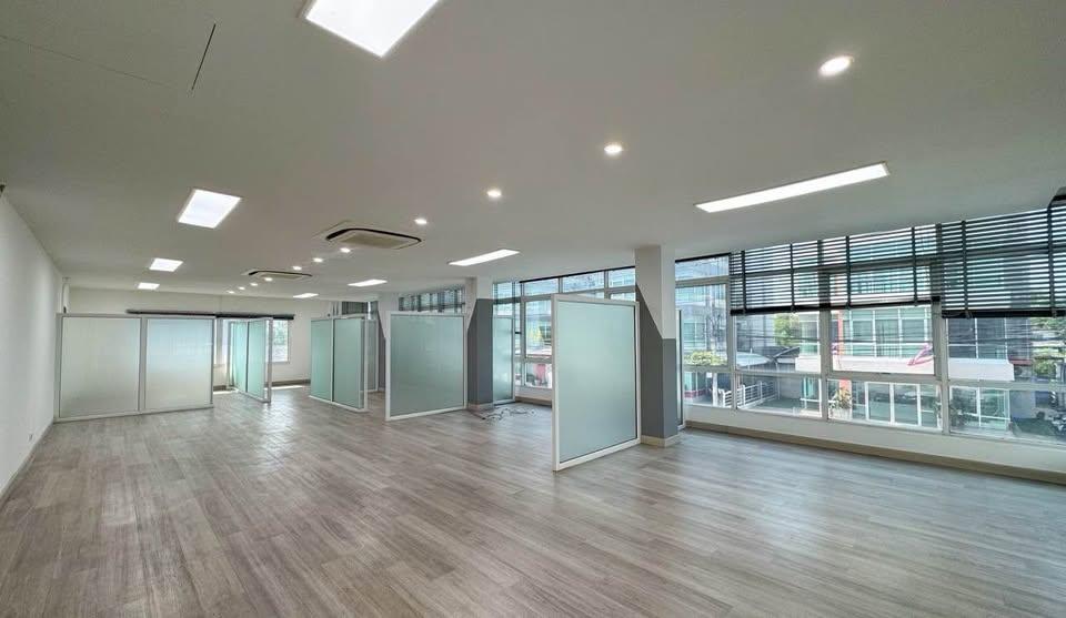 ประกาศฟรี! ซื้อ-ขาย-เช่า คอนโด บ้าน ทาวน์โฮม ที่ดิน และพื้นที่เชิงพาณิชย์ทั่วประเทศไทย ทุกทำเล ทุกงบประมาณ ไม่มีค่าใช้จ่าย ลงง่าย ขายไว เข้าถึงผู้ซื้อโดยตรง 4 519541pic3.jpg