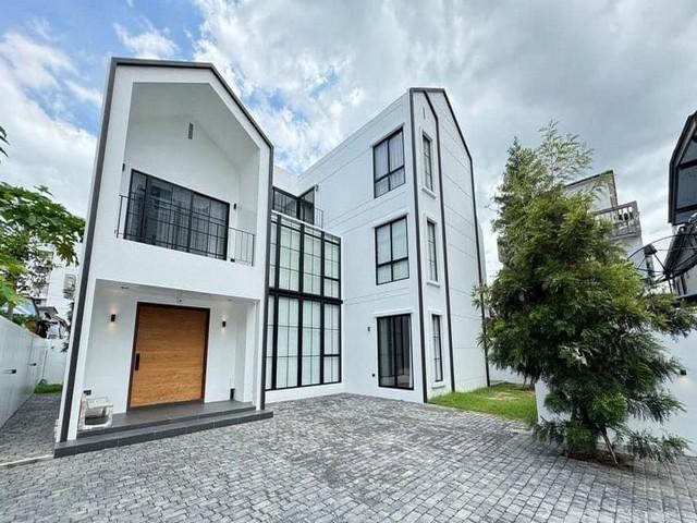 ประกาศฟรี! ซื้อ-ขาย-เช่า คอนโด บ้าน ทาวน์โฮม ที่ดิน และพื้นที่เชิงพาณิชย์ทั่วประเทศไทย ทุกทำเล ทุกงบประมาณ ไม่มีค่าใช้จ่าย ลงง่าย ขายไว เข้าถึงผู้ซื้อโดยตรง 2 519532pic1.jpg