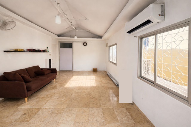 ประกาศฟรี! ซื้อ-ขาย-เช่า คอนโด บ้าน ทาวน์โฮม ที่ดิน และพื้นที่เชิงพาณิชย์ทั่วประเทศไทย ทุกทำเล ทุกงบประมาณ ไม่มีค่าใช้จ่าย ลงง่าย ขายไว เข้าถึงผู้ซื้อโดยตรง 4 317828pic3.jpg