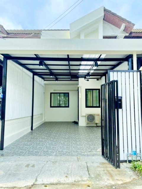 ประกาศฟรี! ซื้อ-ขาย-เช่า คอนโด บ้าน ทาวน์โฮม ที่ดิน และพื้นที่เชิงพาณิชย์ทั่วประเทศไทย ทุกทำเล ทุกงบประมาณ ไม่มีค่าใช้จ่าย ลงง่าย ขายไว เข้าถึงผู้ซื้อโดยตรง 2 317819pic1.jpg