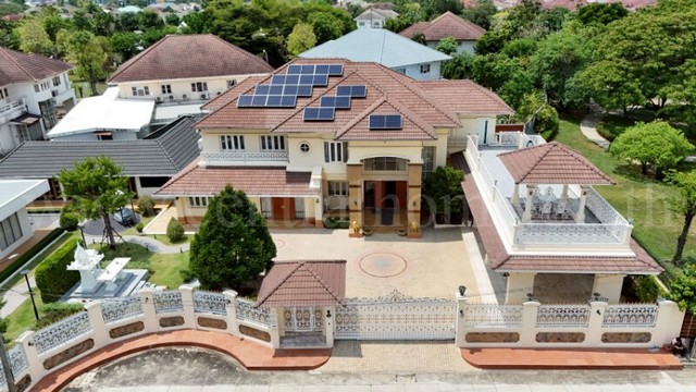 ประกาศฟรี! ซื้อ-ขาย-เช่า คอนโด บ้าน ทาวน์โฮม ที่ดิน และพื้นที่เชิงพาณิชย์ทั่วประเทศไทย ทุกทำเล ทุกงบประมาณ ไม่มีค่าใช้จ่าย ลงง่าย ขายไว เข้าถึงผู้ซื้อโดยตรง 2 259754pic1.jpg