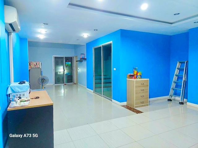 ประกาศฟรี! ซื้อ-ขาย-เช่า คอนโด บ้าน ทาวน์โฮม ที่ดิน และพื้นที่เชิงพาณิชย์ทั่วประเทศไทย ทุกทำเล ทุกงบประมาณ ไม่มีค่าใช้จ่าย ลงง่าย ขายไว เข้าถึงผู้ซื้อโดยตรง 4 317818pic3.jpg