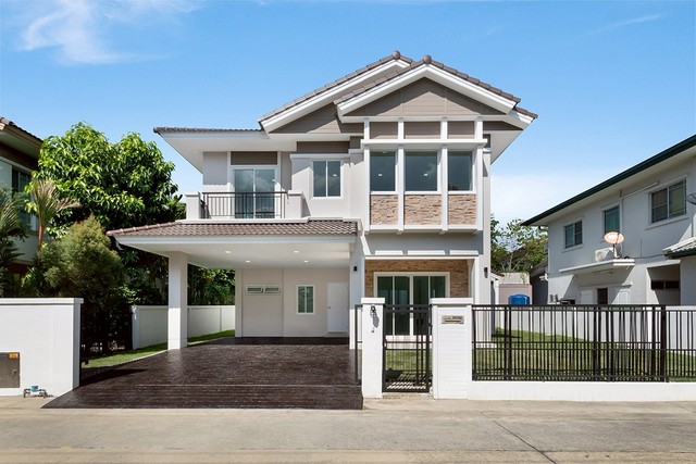 ประกาศฟรี! ซื้อ-ขาย-เช่า คอนโด บ้าน ทาวน์โฮม ที่ดิน และพื้นที่เชิงพาณิชย์ทั่วประเทศไทย ทุกทำเล ทุกงบประมาณ ไม่มีค่าใช้จ่าย ลงง่าย ขายไว เข้าถึงผู้ซื้อโดยตรง 2 317931pic1.jpg