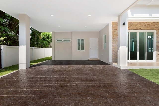 ประกาศฟรี! ซื้อ-ขาย-เช่า คอนโด บ้าน ทาวน์โฮม ที่ดิน และพื้นที่เชิงพาณิชย์ทั่วประเทศไทย ทุกทำเล ทุกงบประมาณ ไม่มีค่าใช้จ่าย ลงง่าย ขายไว เข้าถึงผู้ซื้อโดยตรง 3 317931pic2.jpg