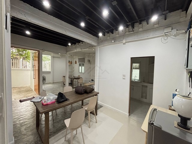 ประกาศฟรี! ซื้อ-ขาย-เช่า คอนโด บ้าน ทาวน์โฮม ที่ดิน และพื้นที่เชิงพาณิชย์ทั่วประเทศไทย ทุกทำเล ทุกงบประมาณ ไม่มีค่าใช้จ่าย ลงง่าย ขายไว เข้าถึงผู้ซื้อโดยตรง 5 494136pic4.jpg