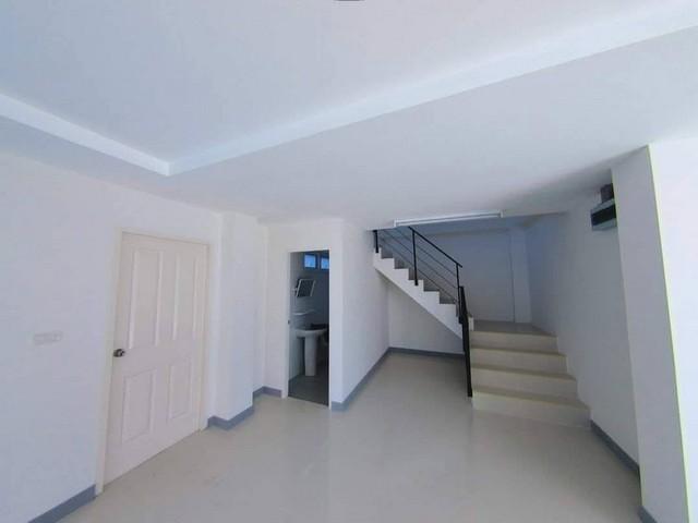 ประกาศฟรี! ซื้อ-ขาย-เช่า คอนโด บ้าน ทาวน์โฮม ที่ดิน และพื้นที่เชิงพาณิชย์ทั่วประเทศไทย ทุกทำเล ทุกงบประมาณ ไม่มีค่าใช้จ่าย ลงง่าย ขายไว เข้าถึงผู้ซื้อโดยตรง 4 518406pic3.jpg